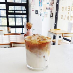 Himalayan Salted Caramel Latte